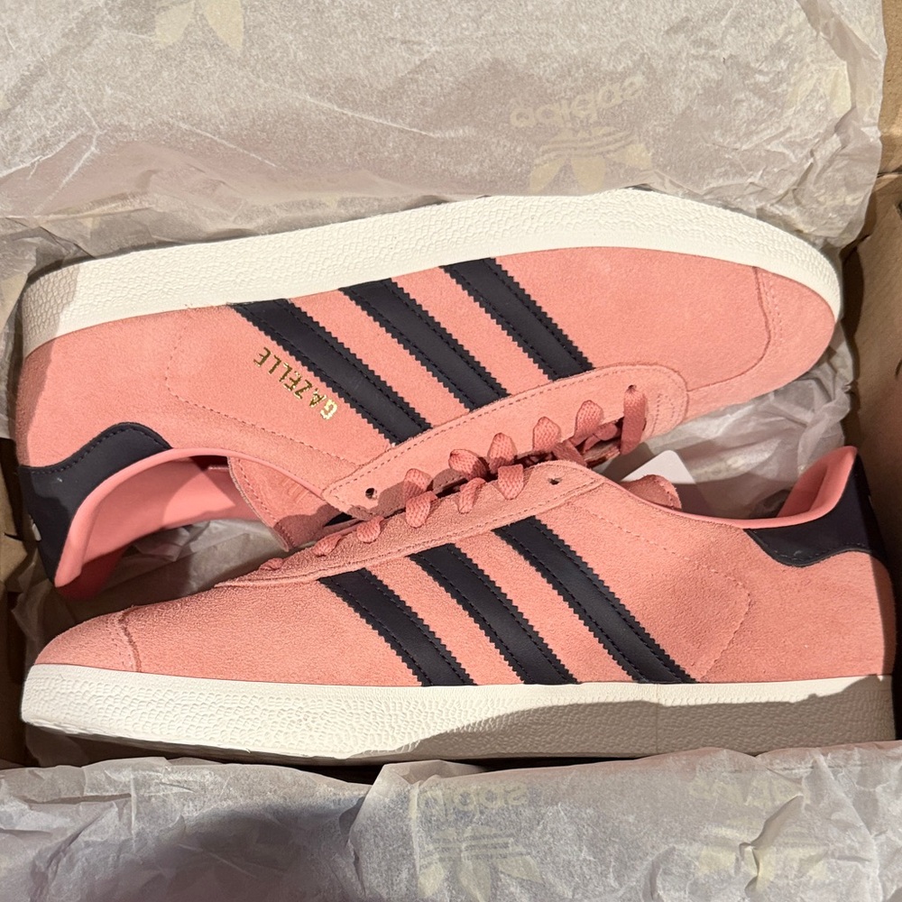 Adidas Men's Pink Gazelle Sneakers